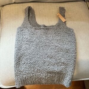 Skims top NWT